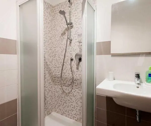 Bed & Breakfast La Quercia Di Mery 3*